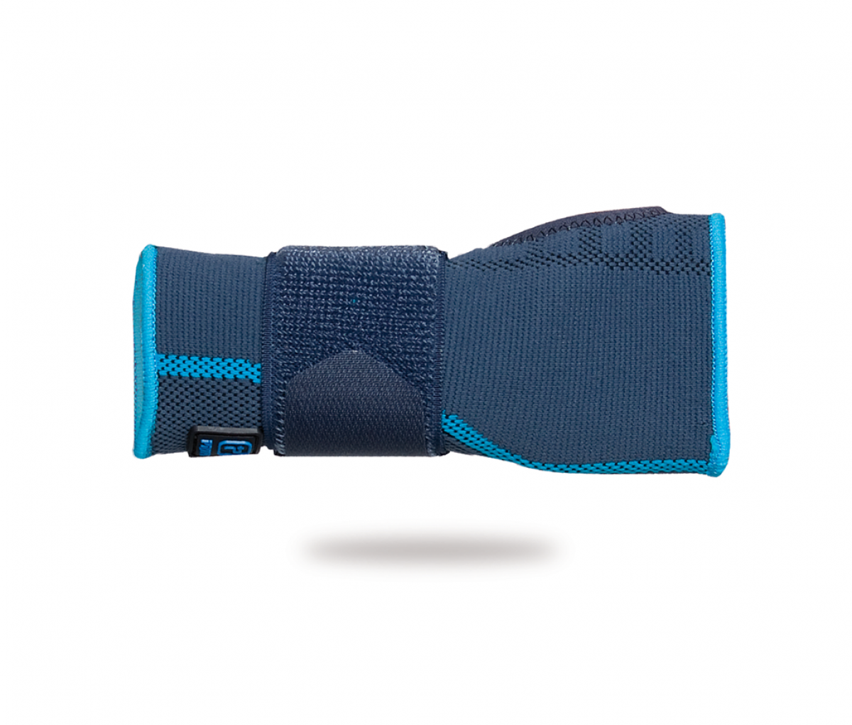 AQTIVO LONG WRIST BRACE WITH STRAP - S P704