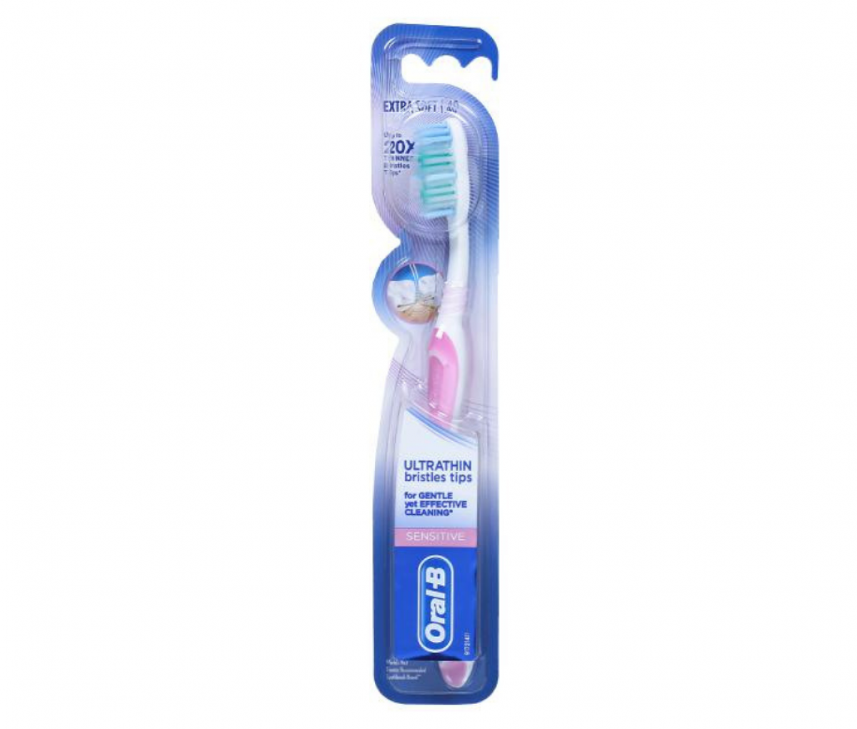 Oral B 1 s Ultra Thin Sensitive Extra Soft Brush